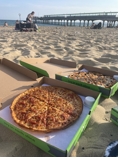 Photo of Caprinos Pizza Bournemouth - Unit 2A Lansdowne Cres, Bournemouth BH1 1RU